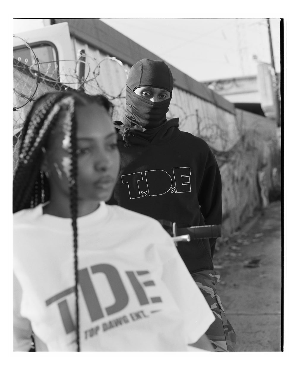 TxDxE Outline Stitch Hoodie (Black)